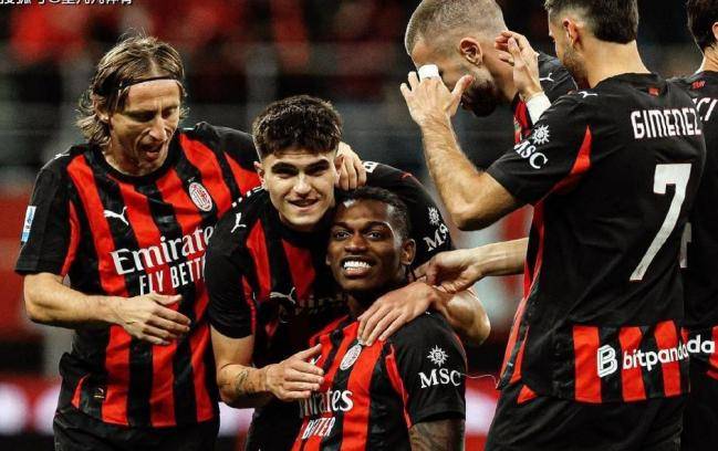 冲刺阶段全明星赛传出新动向;拉齐奥绝杀压哨;管理层表态:球迷炸锅;年轻球员得到机会 冲刺阶段全明星赛传出新动向;拉齐奥绝杀压哨;管理层表态:球迷炸锅;年轻球员得到机会