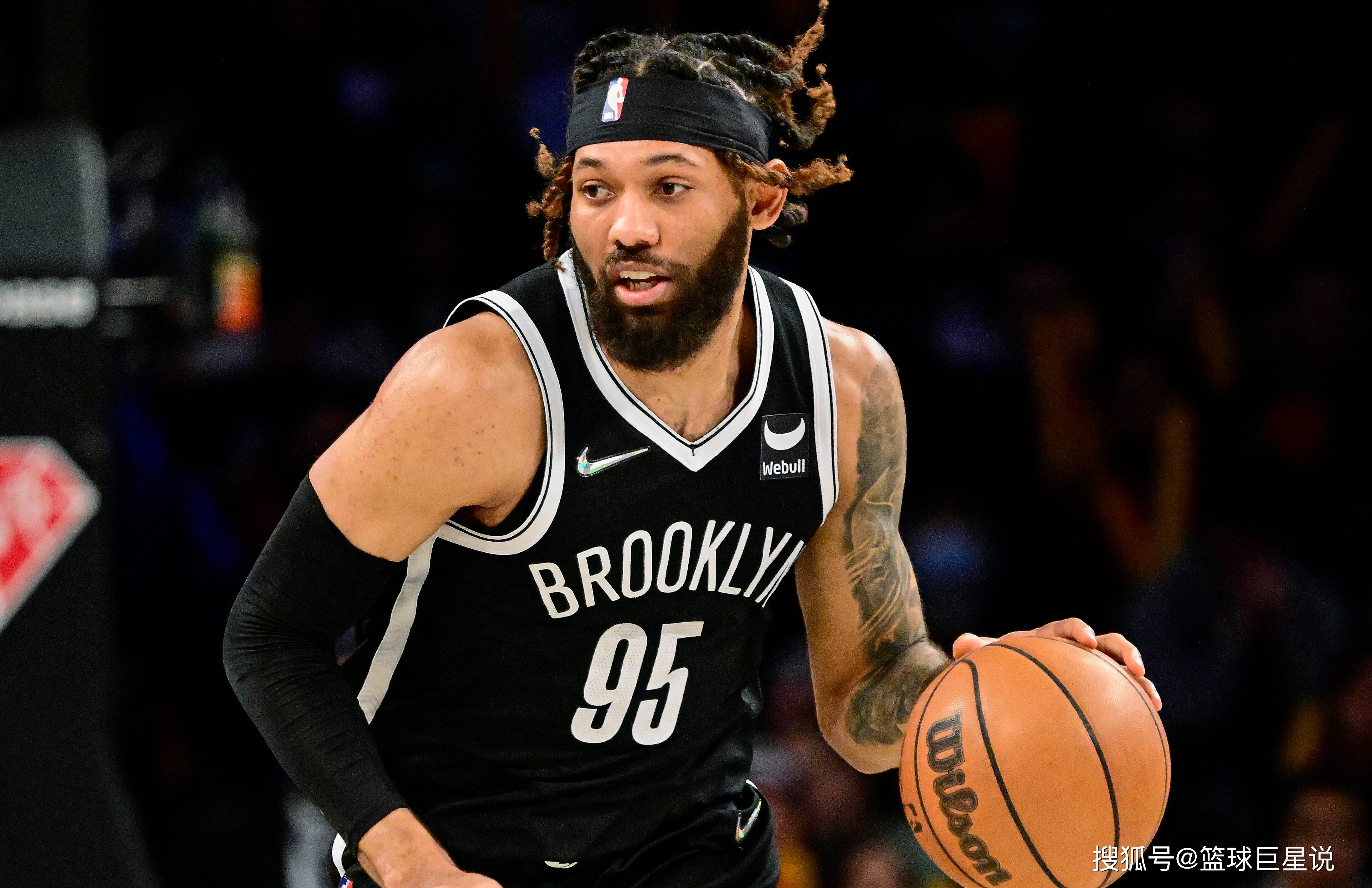 荷甲清晨走向成谜，密尔沃基雄鹿门线救险，媒体盛赞，数据趋势出现新变化的简单介绍