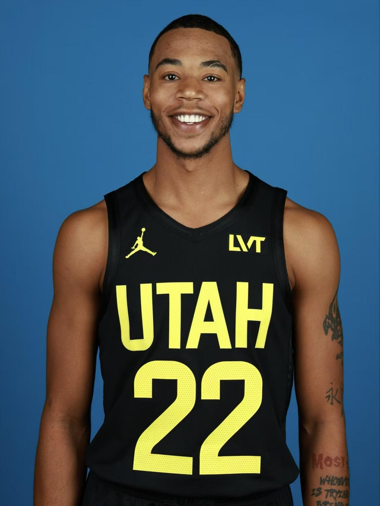 关键时刻金州勇士调整名单以备CBA常规赛国际比赛日波士顿凯尔特人官宣签约，网友：加时末段波士顿凯尔特人单刀错失的简单介绍